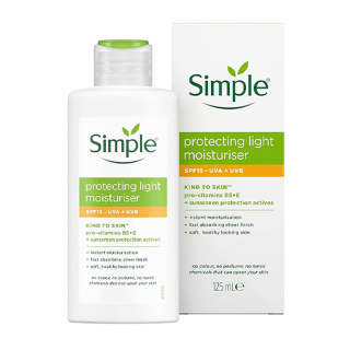 کرم مرطوب کننده و محافظت کننده سیمپل مدل Protecting Light Moisturiser با SPF15 حجم 125 میلی لیتر