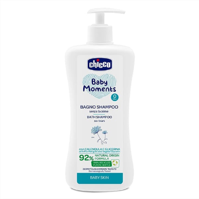 شامپو سر و بدن کودک چیکو Baby Moments حاوی ۹۲٪ مواد طبیعی با عصاره جو دوسر 500 میلی‌لیتر